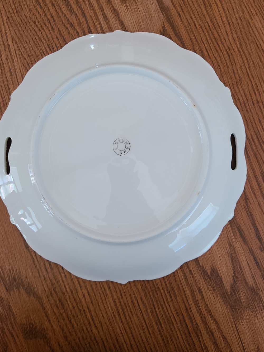 Vintage German porcelain handled cake plate - Picture 2 of 3